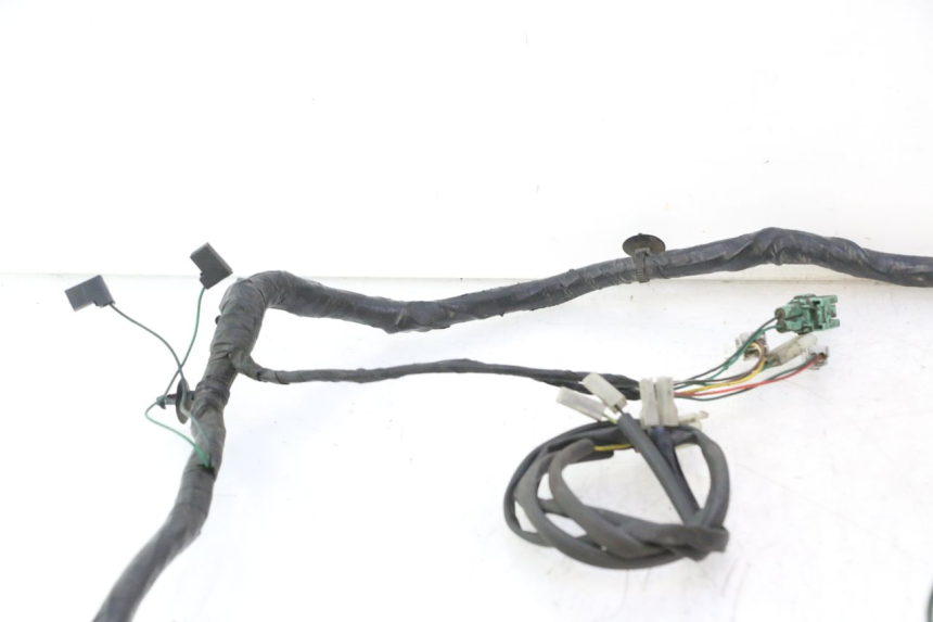 photo de INSTALACJA ELEKTRYCZNA PEUGEOT SATELIS 125 (2006 - 2009) - Inny kąt widzenia