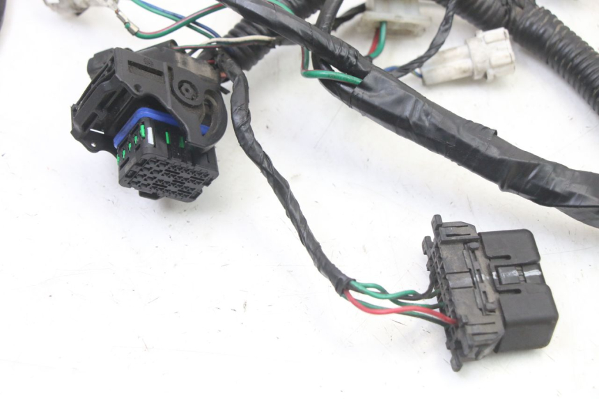 photo de WIĄZKA ELEKTRYCZNA PEUGEOT STREETZONE I 2T 50 (2018 - 2020) - Punkty mocowania