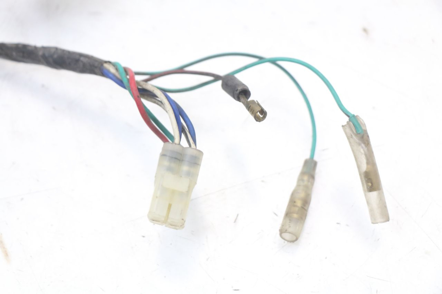 photo de INSTALACJA ELEKTRYCZNA KYMCO SUPER 8 125 (2008 - 2015) - Zoom stanu zużycia