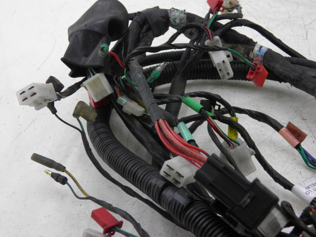 photo de INSTALACJA ELEKTRYCZNA SYM GTS 125 (2005 - 2008) - Szczegół części