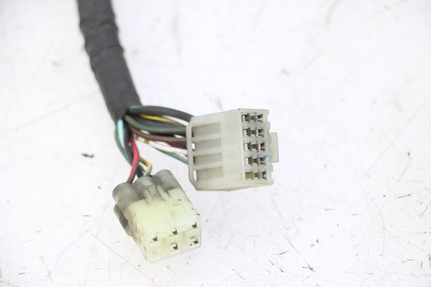 photo de WIĄZKA ELEKTRYCZNA GŁOWICY WIDEŁEK YAMAHA FZ6 FAZER S2 600 (2007 - 2011) - Inny kąt widzenia