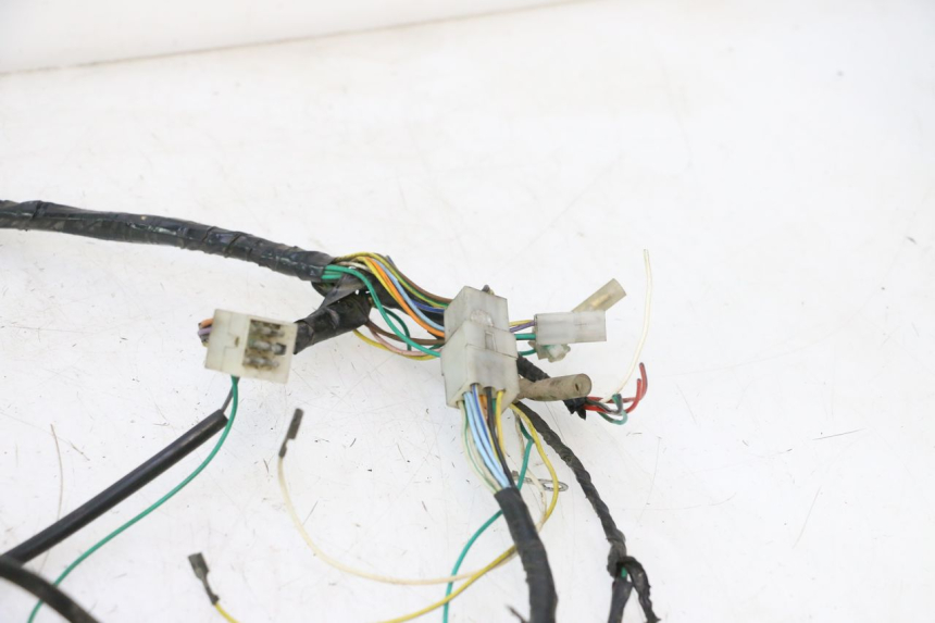 photo de INSTALACJA ELEKTRYCZNA PEUGEOT TREKKER 50 (1995 - 2004) - Zbliżenie komponentów