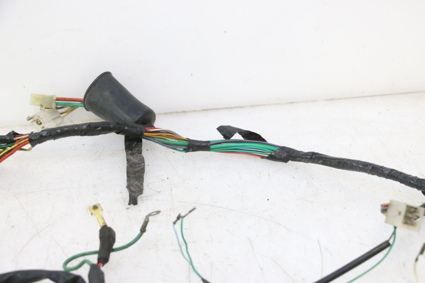 photo de INSTALACJA ELEKTRYCZNA PEUGEOT TREKKER 50 (1995 - 2004) - Widok z bliska