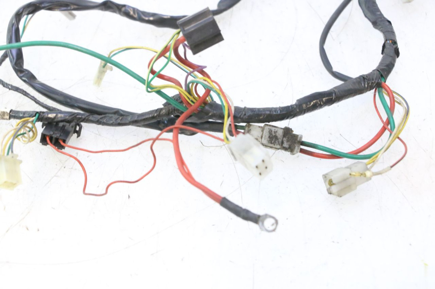 photo de INSTALACJA ELEKTRYCZNA PEUGEOT TREKKER 50 (1995 - 2004) - Szczegóły charakterystyczne