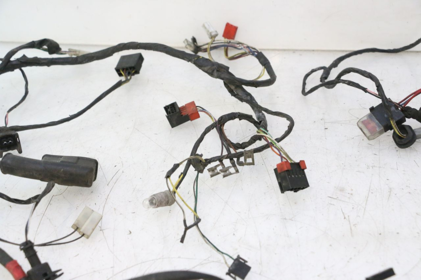 photo de INSTALACJA ELEKTRYCZNA PIAGGIO VESPA S 2T 50 (2007 - 2014) - Widok z bliska