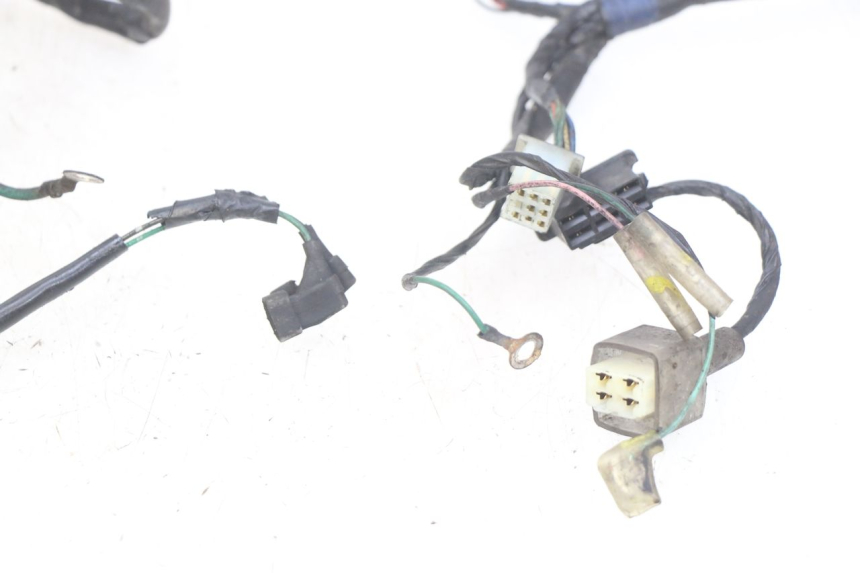 photo de WIĄZKA ELEKTRYCZNA KYMCO VITALITY 2T 50 (2004 - 2010) - Stan powierzchni