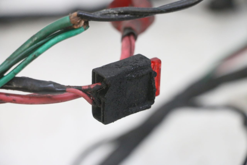 photo de INSTALACJA ELEKTRYCZNA PEUGEOT VIVACITY NEW 2T 50 (2008 - 2017) - Szczegół części