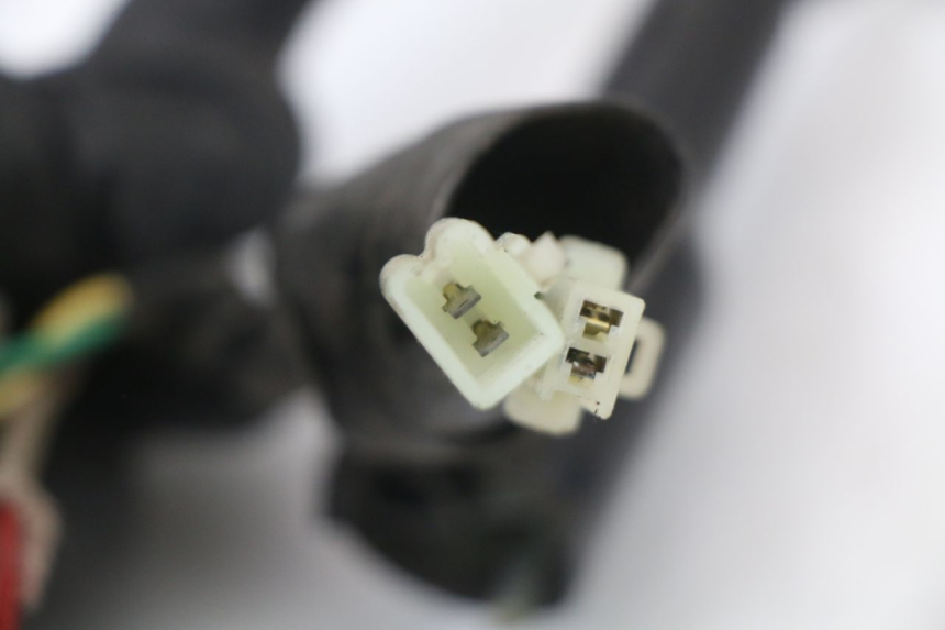 photo de INSTALACJA ELEKTRYCZNA DAELIM VL DAYSTAR 125 (2000 - 2011) - Szczegóły charakterystyczne