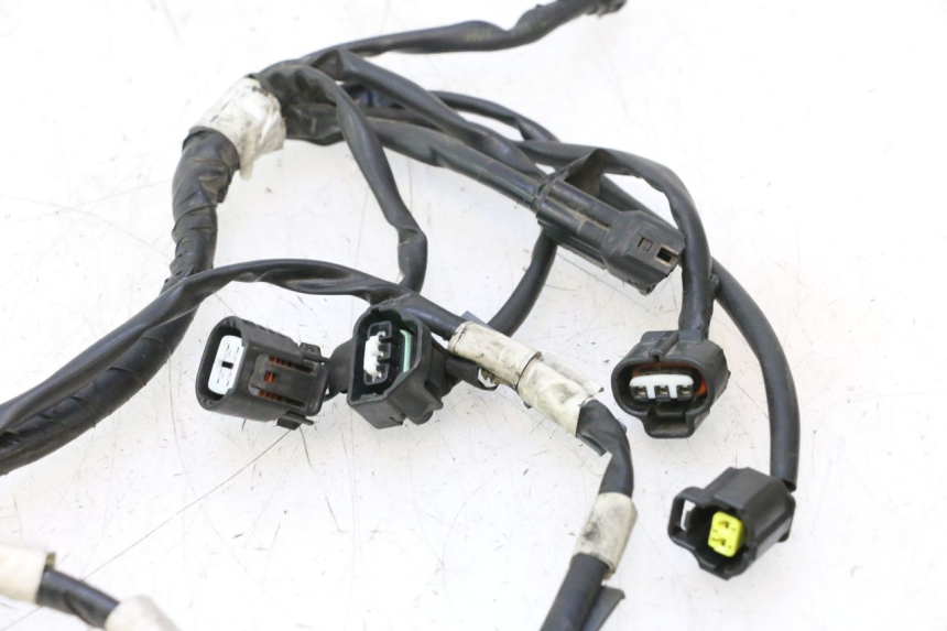 photo de WIĄZKA ELEKTRYCZNA YAMAHA X-MAX XMAX 125 (2010 - 2013) - Szczegół części