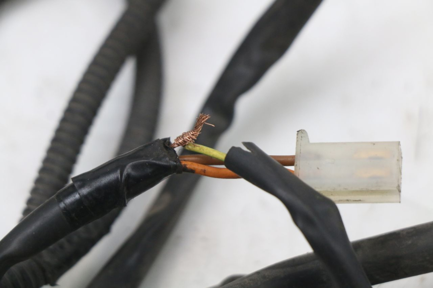 photo de WIĄZKA ELEKTRYCZNA PIAGGIO XEVO - X EVO 125 (2007 - 2017) - Oznaczenia i referencje