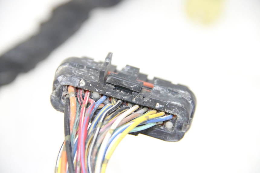 photo de WIĄZKA ELEKTRYCZNA YAMAHA XP T-MAX TMAX 500 (2004 - 2007) - Zbliżenie techniczne