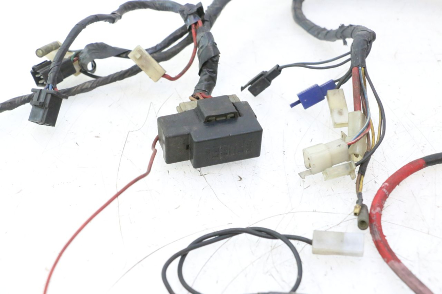 photo de WIĄZKA ELEKTRYCZNA YAMAHA XV VIRAGO 535 (1988 - 2004) - Alternatywny kąt
