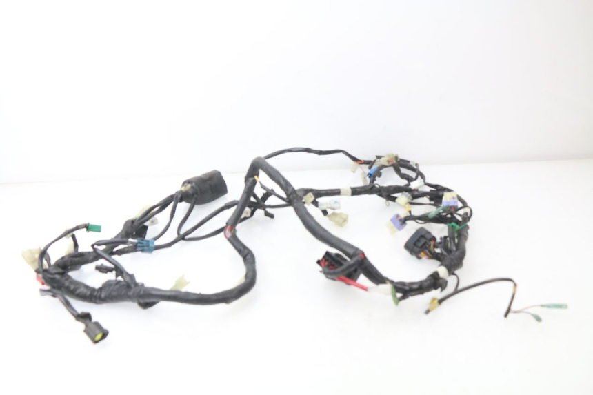 photo de INSTALACJA ELEKTRYCZNA YAMAHA YZF R 125 (2008 - 2013) - Zoom stanu zużycia