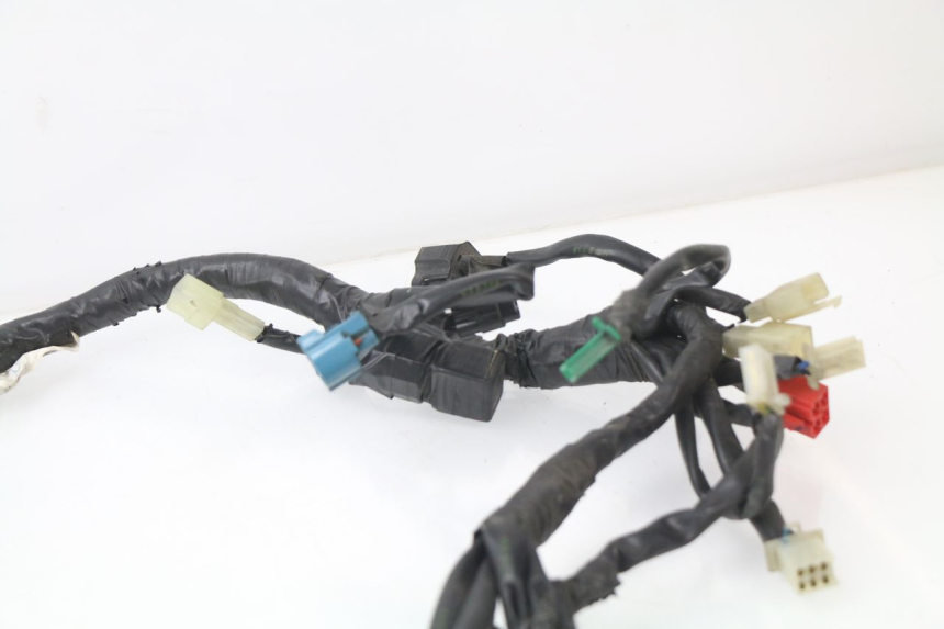 photo de INSTALACJA ELEKTRYCZNA YAMAHA YZF R 125 (2008 - 2013) - Punkty mocowania