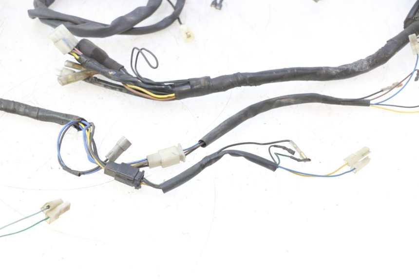 photo de INSTALACJA ELEKTRYCZNA YAMAHA YP MAJESTY 125 (2007 - 2010) - Zdjęcie dodatkowe
