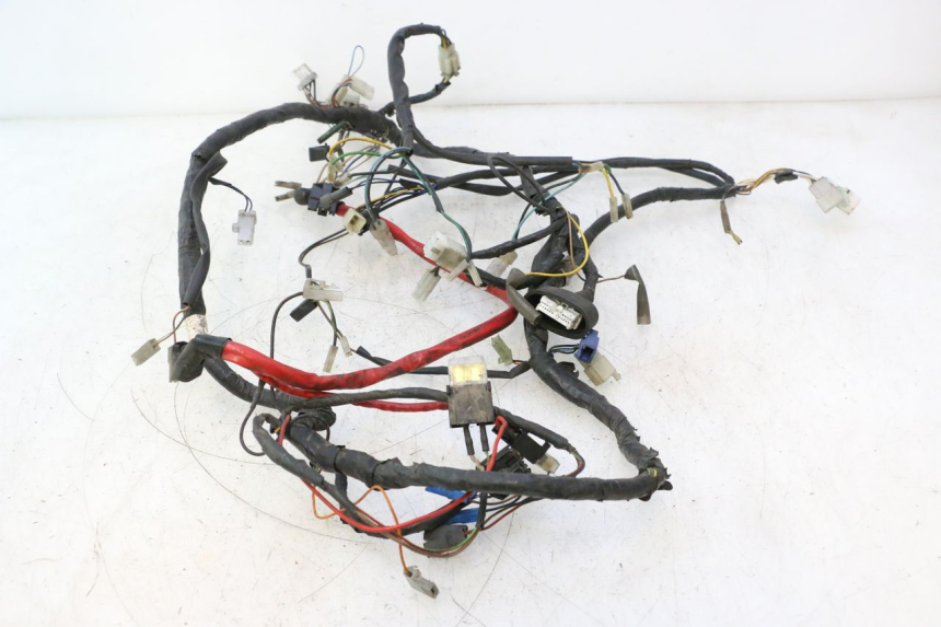 photo de WIĄZKA ELEKTRYCZNA YAMAHA YP MAJESTY 125 (2002 - 2006) - Zoom stanu zużycia
