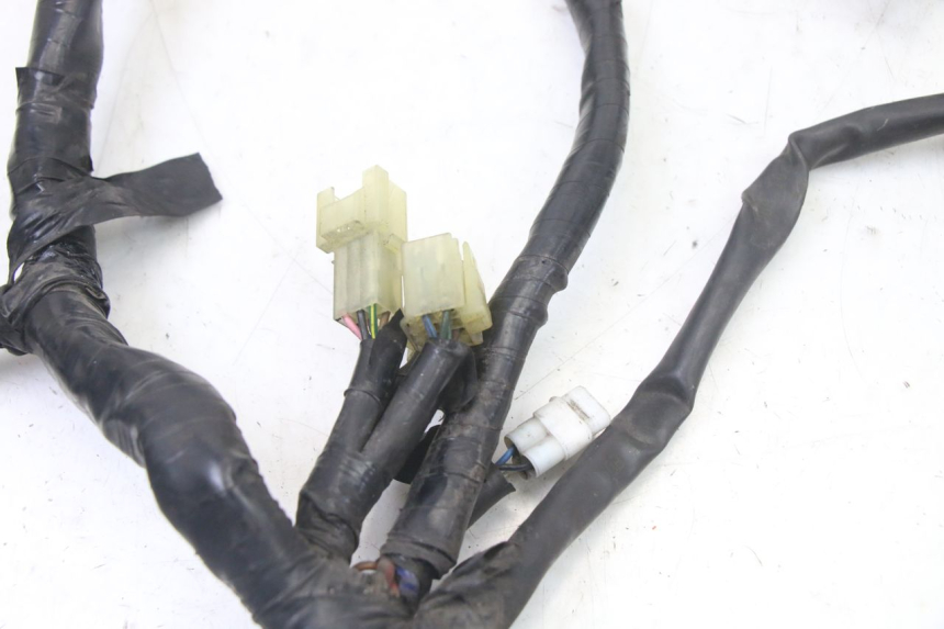 photo de WIĄZKA ELEKTRYCZNA YAMAHA YP X-MAX XMAX 400 (2014 - 2017) - Szczegóły charakterystyczne