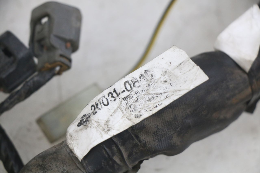 photo de WIĄZKA ELEKTRYCZNA KAWASAKI Z 750 (2007 - 2013) - Zbliżenie techniczne