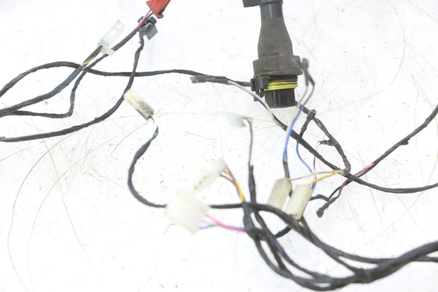 photo de WIĄZKA ELEKTRYCZNA PIAGGIO ZIP 2T 50 (2009 - 2019) - Zoom stanu zużycia