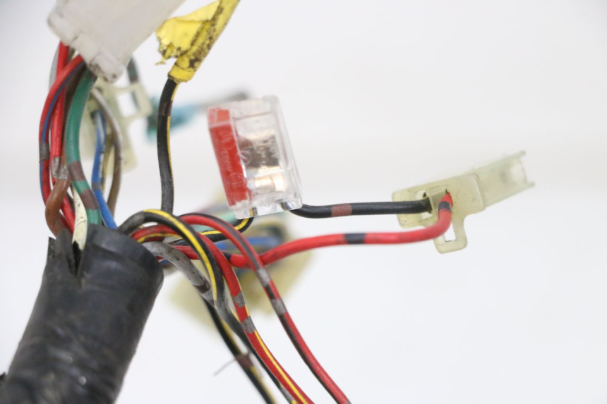 photo de INSTALACJA ELEKTRYCZNA KAWASAKI ZR 7 750 (1999 - 2004) - Oznaczenia i referencje