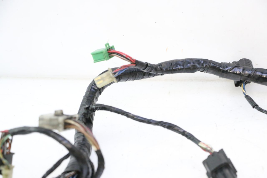 photo de INSTALACJA ELEKTRYCZNA KAWASAKI ZX-6R ZX6R 600 (2000 - 2002) - Zbliżenie komponentów