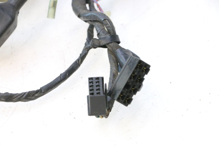 photo de INSTALACJA ELEKTRYCZNA KAWASAKI ZZR 600 (1995 - 2004) - Oznaczenia i referencje