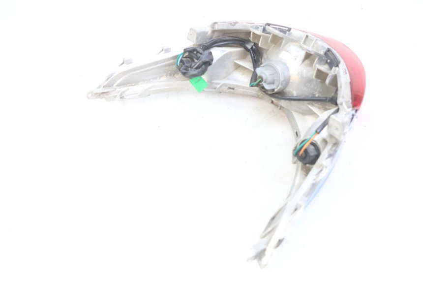 photo de LAMPA TYLNA KYMCO AGILITY 16+ 4T 50 (2018 - 2023) - Punkty mocowania