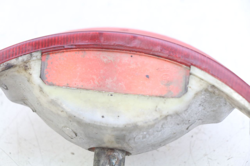 photo de LAMPA TYLNA KYMCO AGILITY 4T 50 (2005 - 2018) - Zbliżenie techniczne