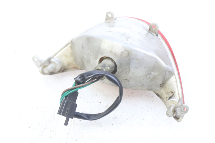 photo de LAMPA TYLNA KYMCO AGILITY 4T 50 (2005 - 2018) - Punkty mocowania