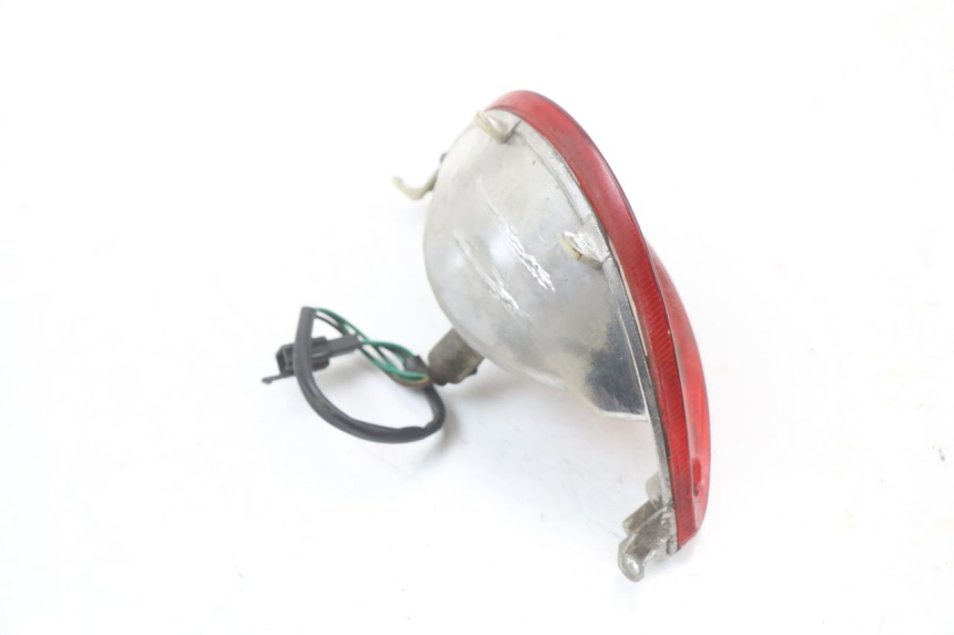 photo de LAMPA TYLNA KYMCO AGILITY 4T 50 (2005 - 2018) - Zoom stanu zużycia