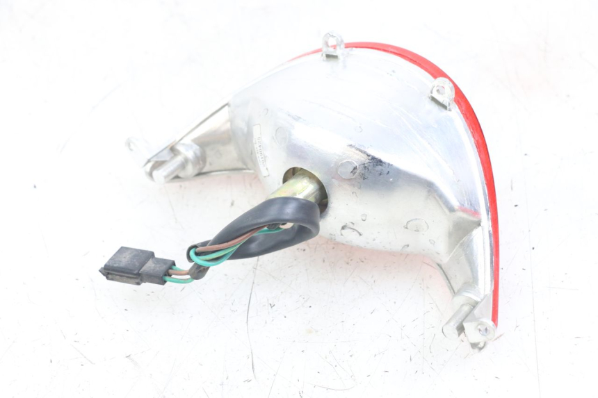 photo de LAMPA TYLNA KYMCO AGILITY 4T 50 (2018 - 2022) - Inny kąt widzenia