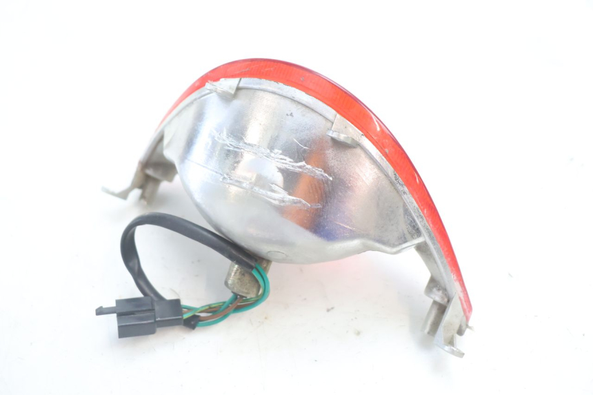 photo de LAMPA TYLNA KYMCO AGILITY 4T 50 (2005 - 2018) - Inny kąt widzenia