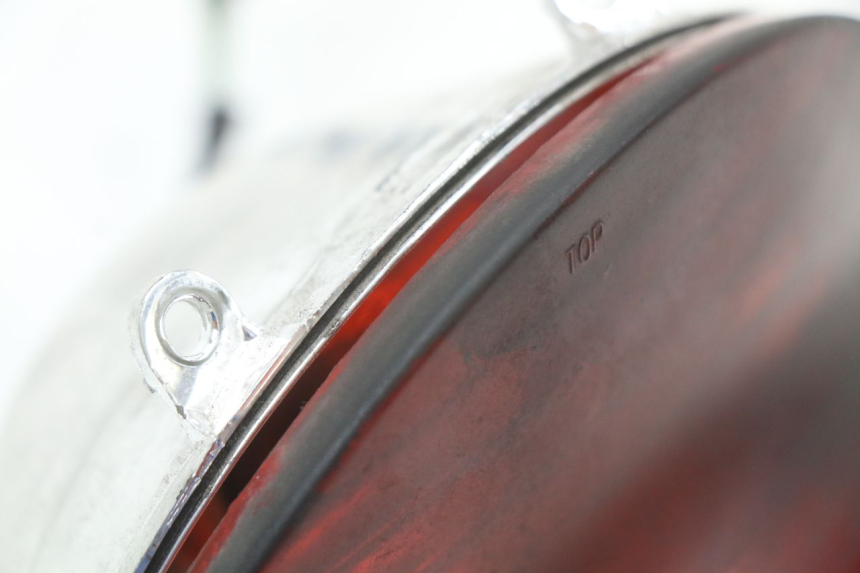 photo de LAMPA TYLNA KYMCO AGILITY FR 2T 50 (2012 - 2017) - Punkty mocowania