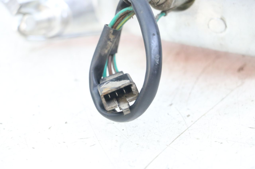 photo de LAMPA TYLNA KYMCO AGILITY FR 2T 50 (2012 - 2017) - Zoom stanu zużycia