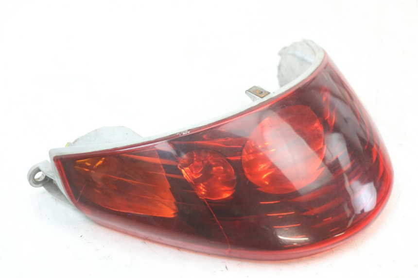 photo de LAMPA TYLNA PIAGGIO BEVERLY 125 (1998 - 2005) - Szczegół części