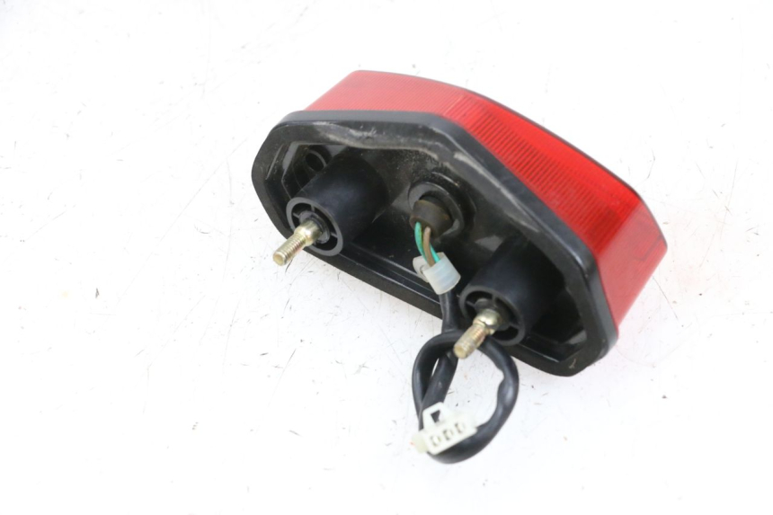 photo de LAMPA TYLNA MAG POWER BOMBERS 4T 50 (2016 - 2026) - Inny kąt widzenia