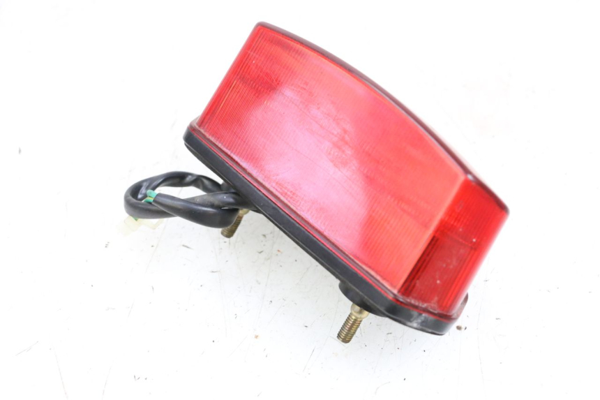 photo de LAMPA TYLNA MAG POWER BOMBERS 4T 50 (2016 - 2026) - Stan powierzchni