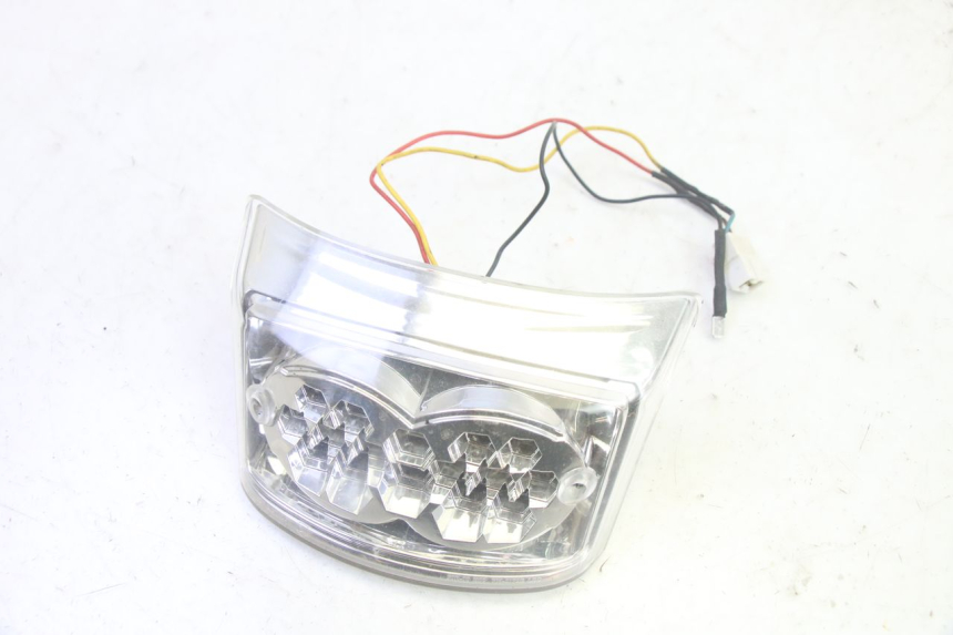 photo de LAMPA TYLNA MBK BOOSTER SPIRIT 50 (2004 - 2017) - Szczegół części