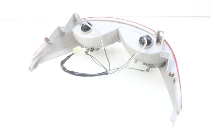 photo de LAMPA TYLNA SUZUKI BURGMAN 125 (2007 - 2014) - Szczegół części