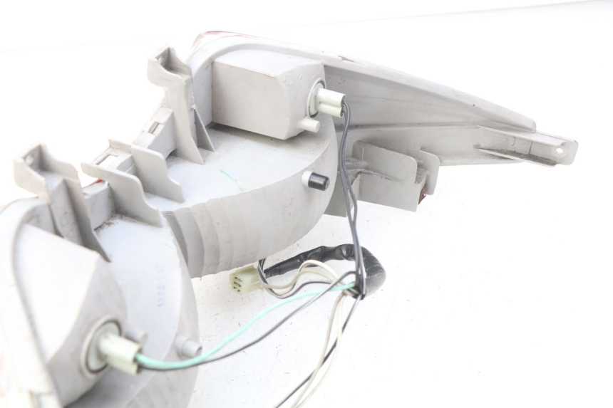 photo de LAMPA TYLNA SUZUKI BURGMAN 125 (2007 - 2014) - Zbliżenie techniczne