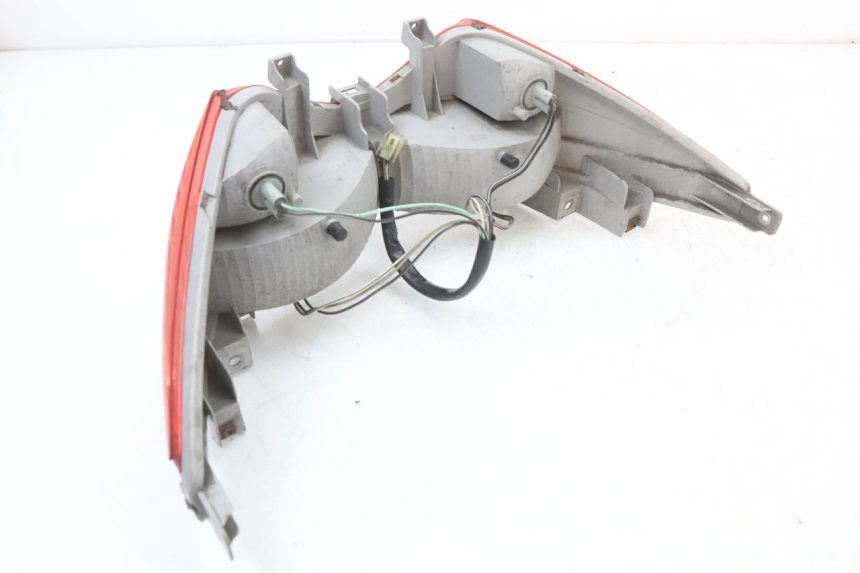 photo de LAMPA TYLNA SUZUKI BURGMAN 125 (2007 - 2014) - Widok ogólny