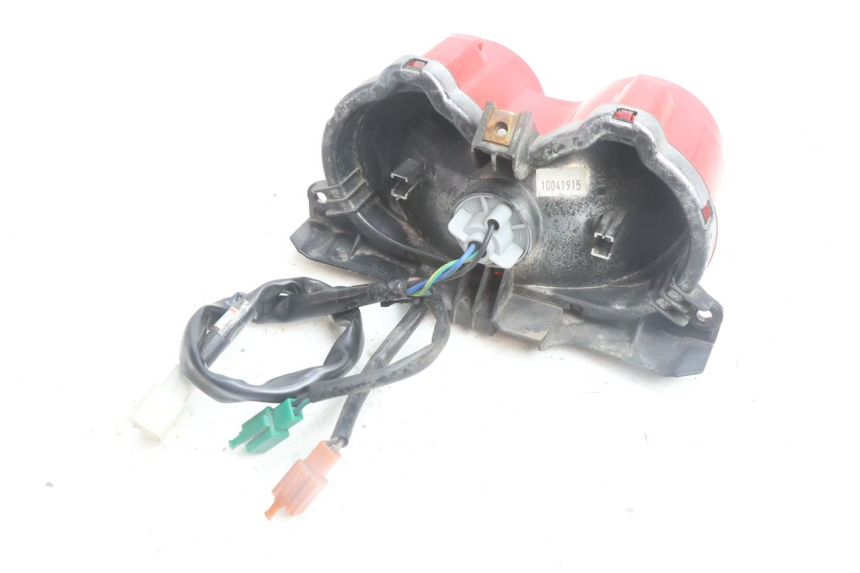 photo de LAMPA TYLNA YAMAHA BW'S BWS 125 (2010 - 2013) - Zbliżenie techniczne