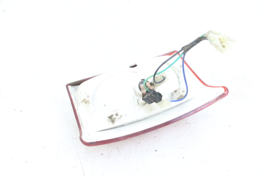 photo de LAMPA TYLNA YAMAHA BW'S EASY 50 (2013 - 2016) - Punkty mocowania