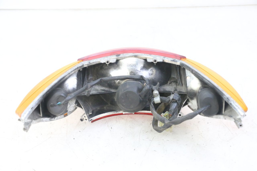 photo de LAMPA TYLNA HONDA CBF 500 (2004 - 2007) - Szczegół części