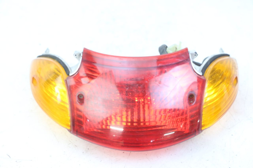 photo de LAMPA TYLNA HONDA CBF 500 (2004 - 2007) - Oznaczenia i referencje