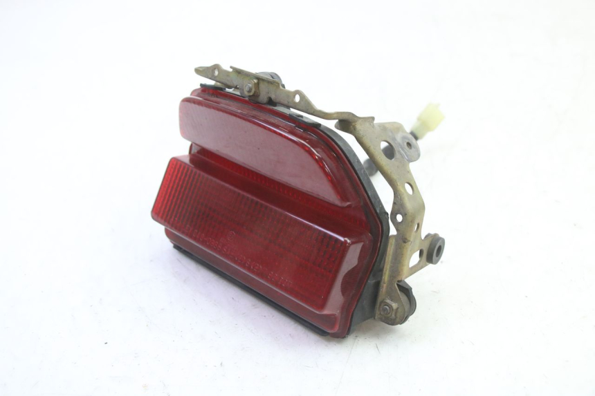photo de LAMPA TYLNA HONDA CBR RR FIREBLADE 900 (1992 - 1994) - Inny kąt widzenia