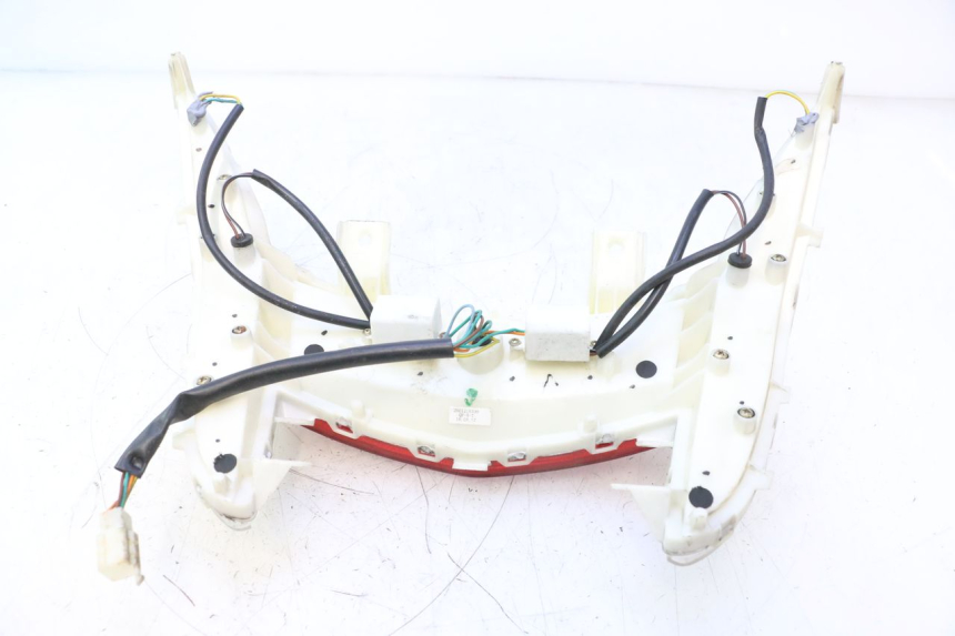 photo de LAMPA TYLNA PEUGEOT CITYSTAR 2T 50 (2018 - 2021) - Widok ogólny