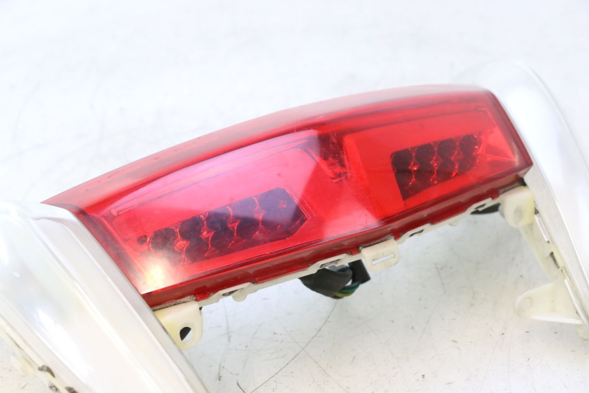 photo de LAMPA TYLNA PEUGEOT CITYSTAR 2T 50 (2018 - 2021) - Punkty mocowania