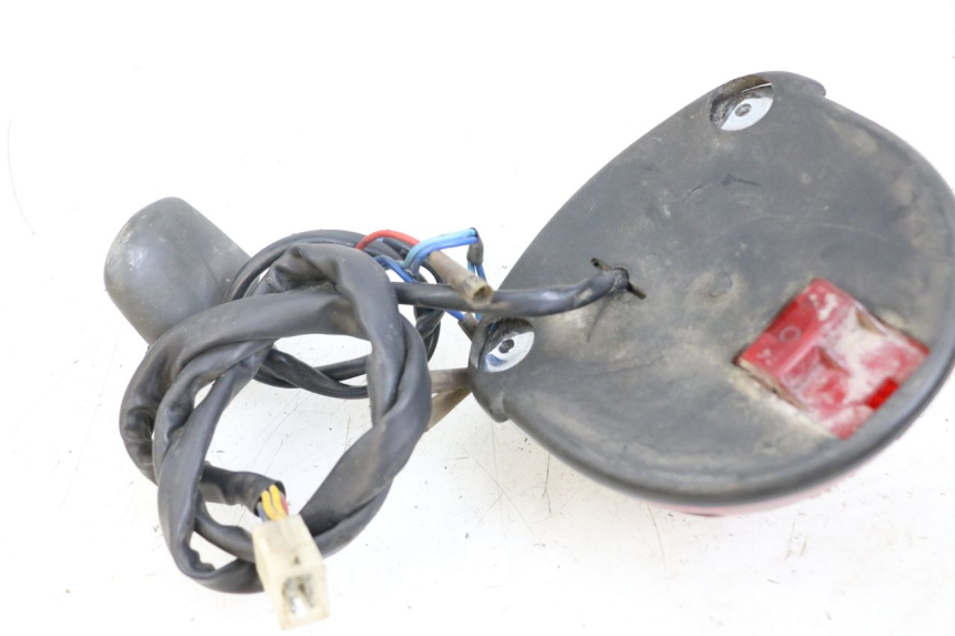 photo de LAMPA TYLNA APRILIA CLASSIC 125 (1995 - 2001) - Zoom stanu zużycia