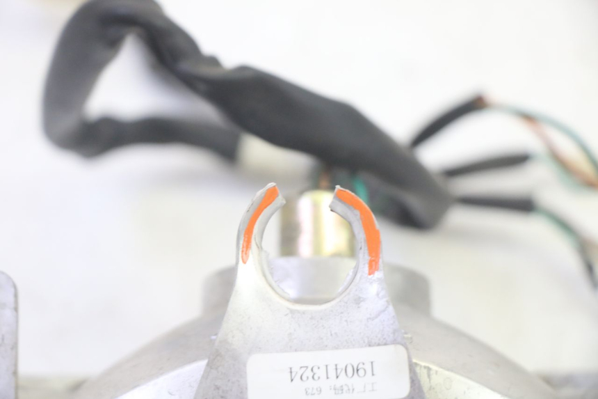 photo de LAMPA TYLNA SYM CROX 4T 50 (2016 - 2023) - Punkty mocowania